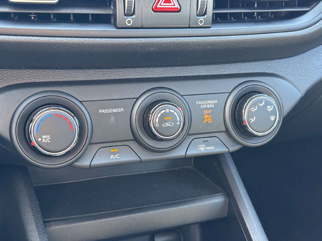 Used 2022 Kia Forte LXS FWD image 30