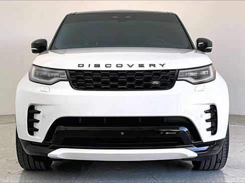 Used 2023 Land Rover Discovery S R-Dynamic image 5