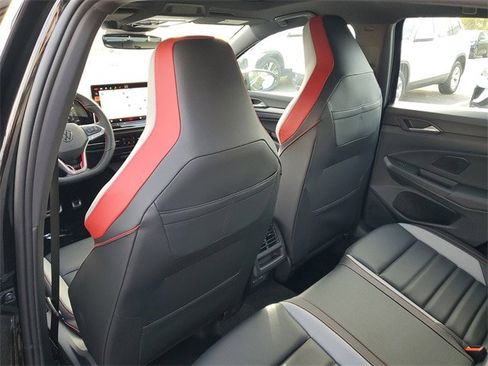 New 2026 Volkswagen GTI SE image 9
