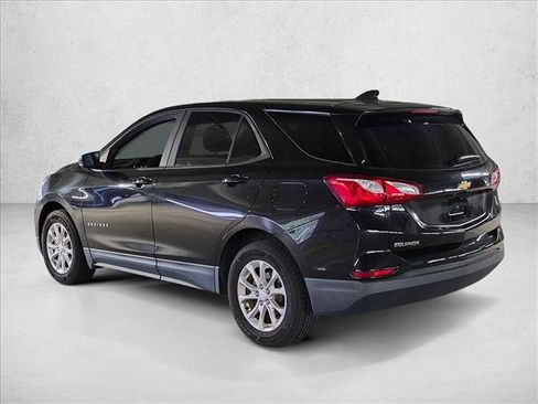 Used 2020 Chevrolet Equinox LS w/ LS Convenience Package FWD image 7
