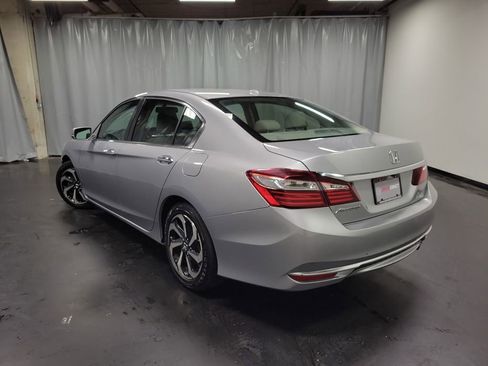 Used 2016 Honda Accord EX-L image 6