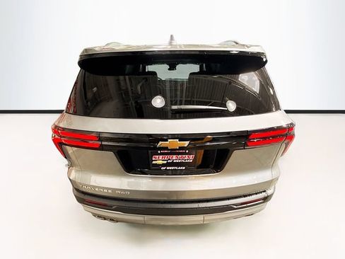 New 2026 Chevrolet Traverse LT w/ LPO, Floor Liner Package AWD/4WD image 7