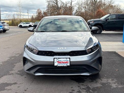 Used 2024 Kia Forte LXS image 9