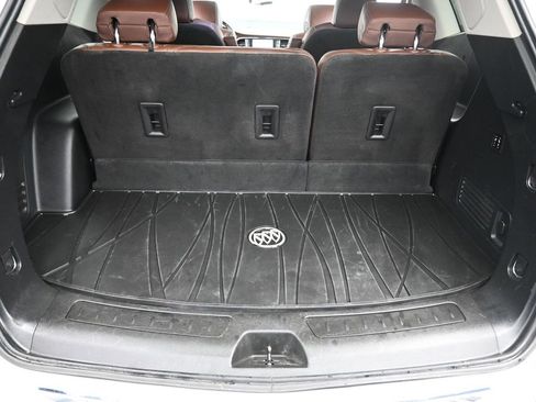 Used 2020 Buick Enclave Avenir image 18