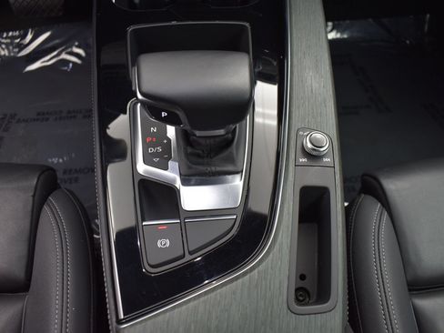 Used 2024 Audi A5 2.0T Premium Plus AWD/4WD image 9