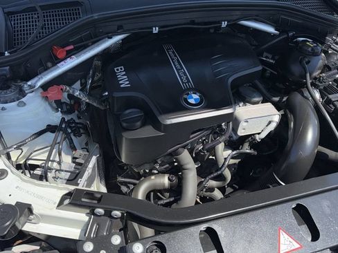 Used 2016 BMW X4 xDrive28i AWD/4WD image 36