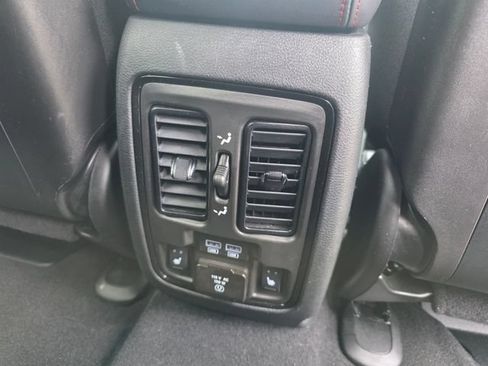 Used 2025 Dodge Durango R/T AWD/4WD image 15