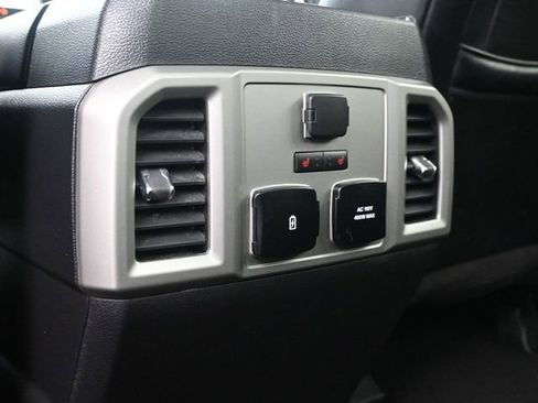 Used 2018 Ford F350 Lariat w/ Lariat Ultimate Package image 20