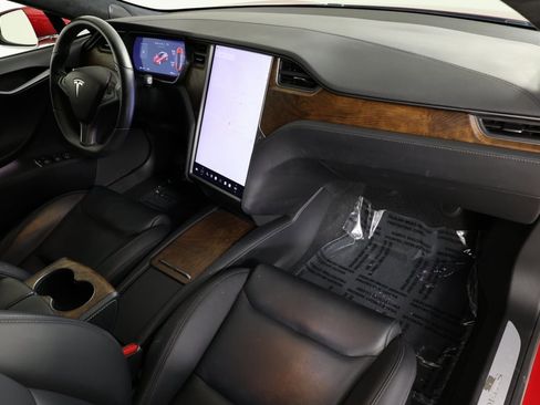 Used 2020 Tesla Model S Long Range Plus image 29