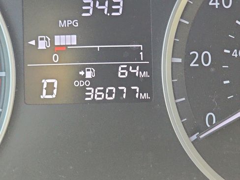 Used 2019 Nissan Kicks S image 2