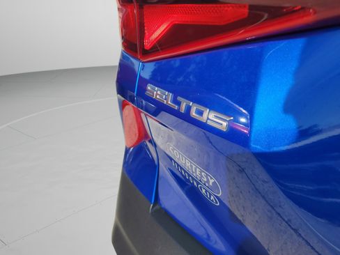 Used 2022 Kia Seltos LX image 28