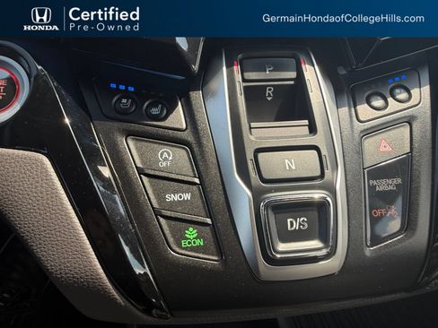 Used 2018 Honda Odyssey Elite image 25