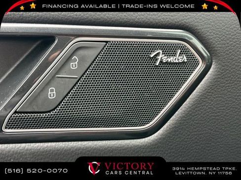 Used 2022 Volkswagen Tiguan SEL R-Line image 11