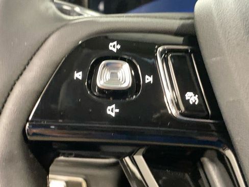 New 2025 Lincoln Corsair AWD w/ Equipment Group 101A image 19