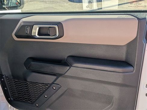 Used 2024 Ford Bronco Big Bend image 35