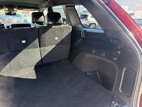 Used 2017 Jeep Grand Cherokee Altitude image 42