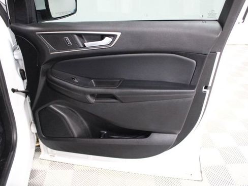 Used 2022 Ford Edge SEL image 22