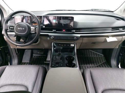 New 2026 Kia Carnival LXS image 9