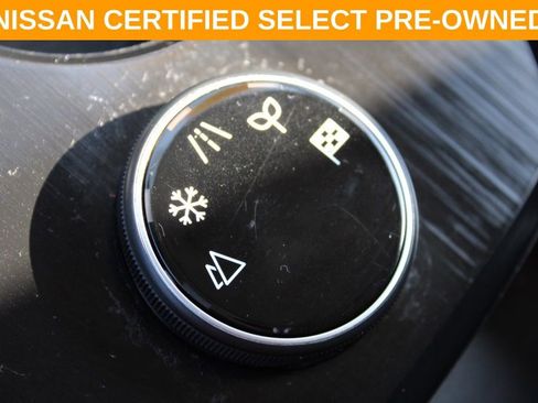 Certified 2023 Nissan Rogue SV image 40