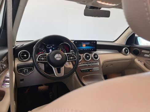 Used 2021 Mercedes-Benz GLC 300 GLC 300 image 38