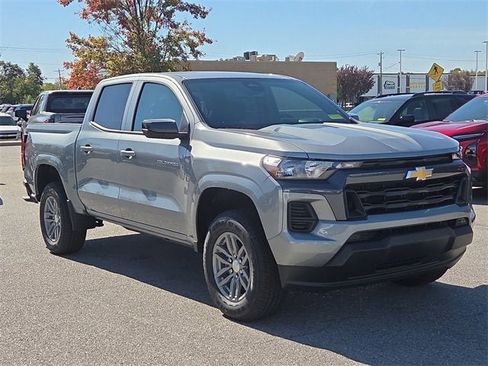 New 2025 Chevrolet Colorado LT image 7