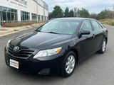 Used 2011 Toyota Camry image 3