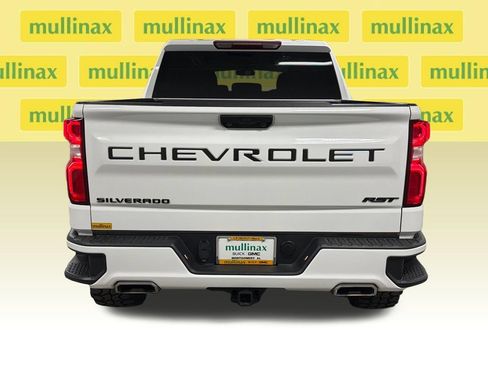 Used 2025 Chevrolet Silverado 1500 RST w/ Z71 Off-Road Package AWD/4WD image 15