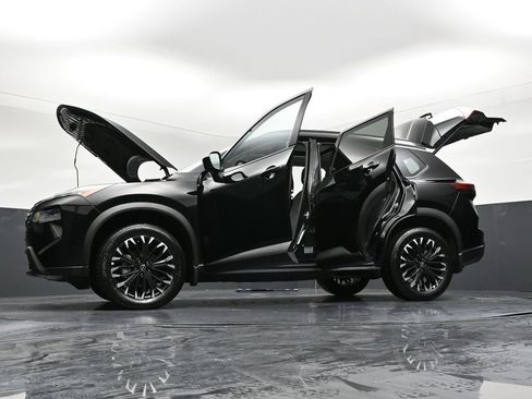 New 2026 Nissan Rogue SV image 40