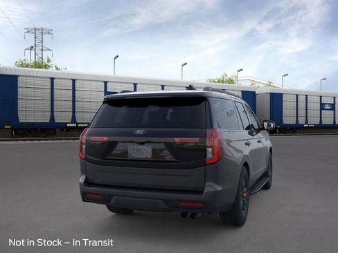 New 2026 Ford Expedition Tremor image 9