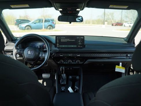 Used 2023 Honda Accord Sport image 26