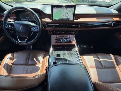 Used 2022 Lincoln Aviator Reserve AWD/4WD image 34