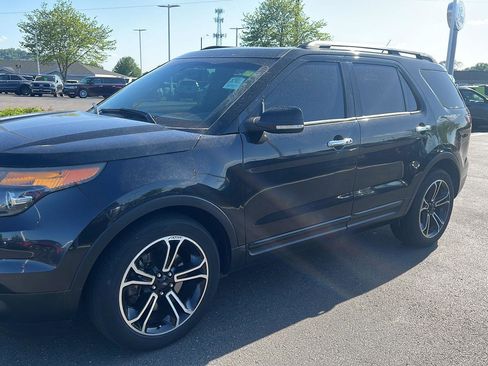 Used 2014 Ford Explorer Sport w/ Equipment Group 401A AWD/4WD image 12