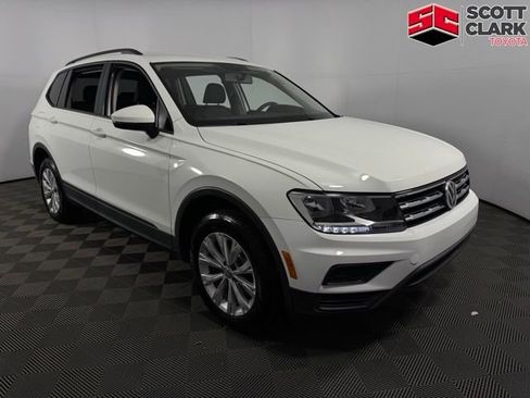 Used 2020 Volkswagen Tiguan S image 1