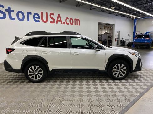 Used 2024 Subaru Outback Premium image 14