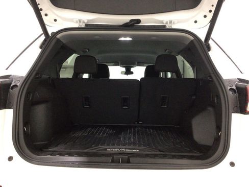 Used 2024 Chevrolet Equinox LT w/ Driver Convenience Package image 25