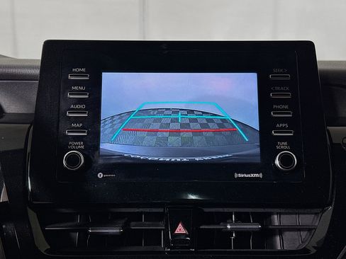 Used 2022 Toyota Camry LE FWD image 24