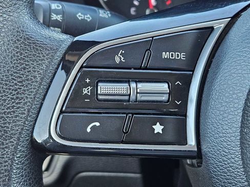 Certified 2024 Kia Forte LXS image 19