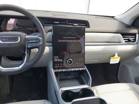 New 2026 GMC Terrain Denali AWD/4WD image 14