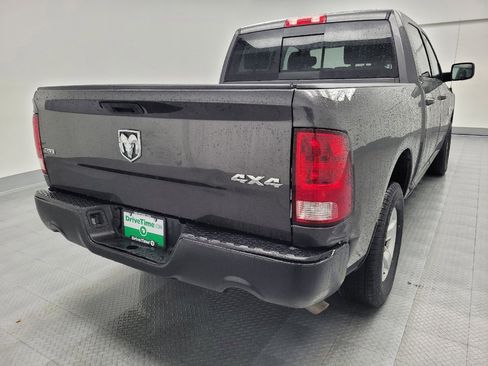 Used 2020 RAM 1500 Classic SLT w/ Luxury Group AWD/4WD image 7