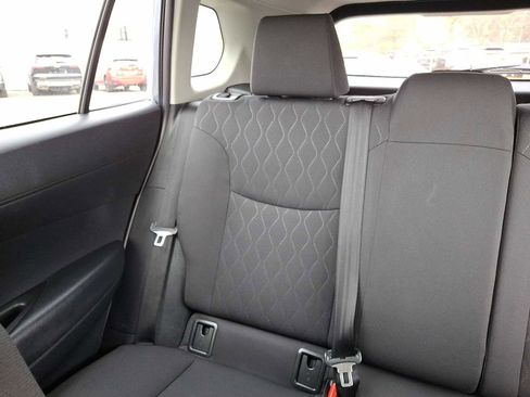 Used 2025 Toyota Corolla Cross LE image 13