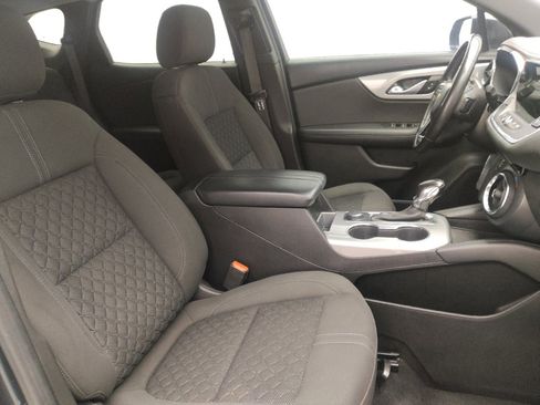 Used 2019 Chevrolet Blazer LT image 21