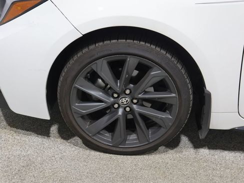 Used 2026 Toyota Corolla SE FWD image 8