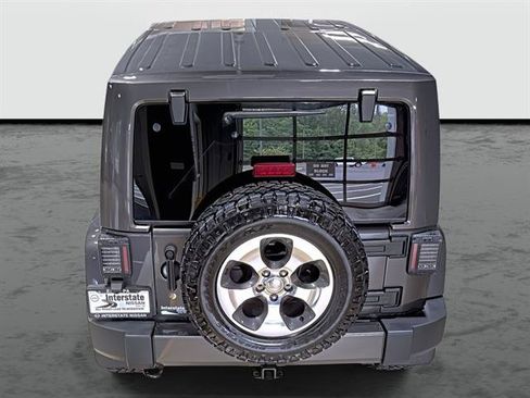 Used 2017 Jeep Wrangler Unlimited Sahara w/ Trailer Tow Group AWD/4WD image 3
