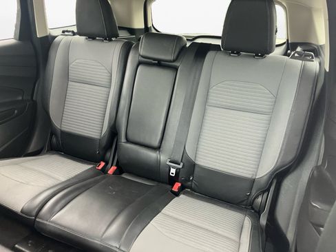 Used 2019 Ford Escape SE FWD image 15