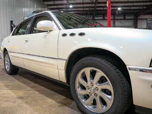 Used 2003 Buick Park Avenue Ultra FWD image 33