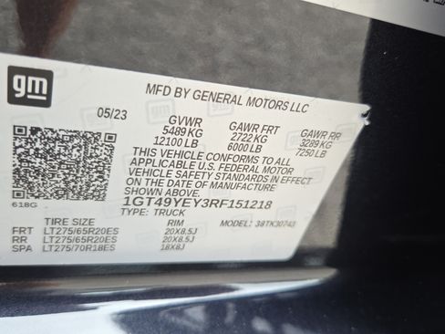 Used 2024 GMC Sierra 3500 Denali Ultimate AWD/4WD image 17