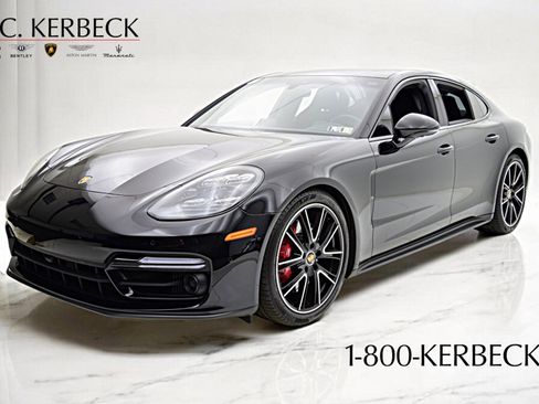 Used 2023 Porsche Panamera GTS image 2