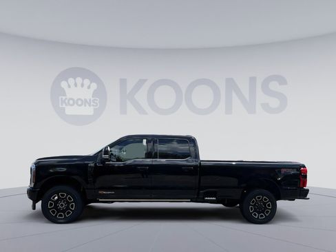 New 2025 Ford F350 Platinum image 2