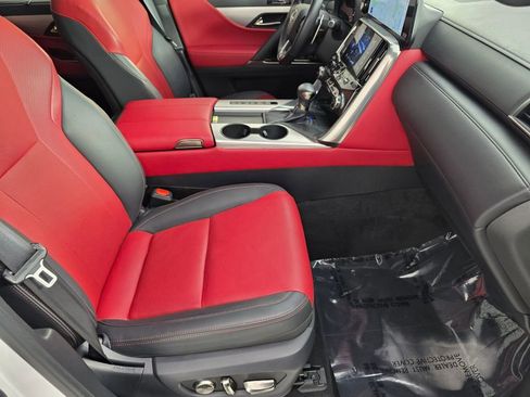 Used 2024 Lexus LX 600 F Sport AWD/4WD image 34