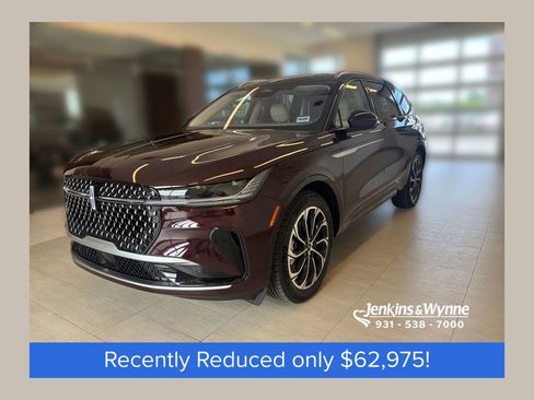 Certified 2025 Lincoln Nautilus Reserve AWD/4WD image 1